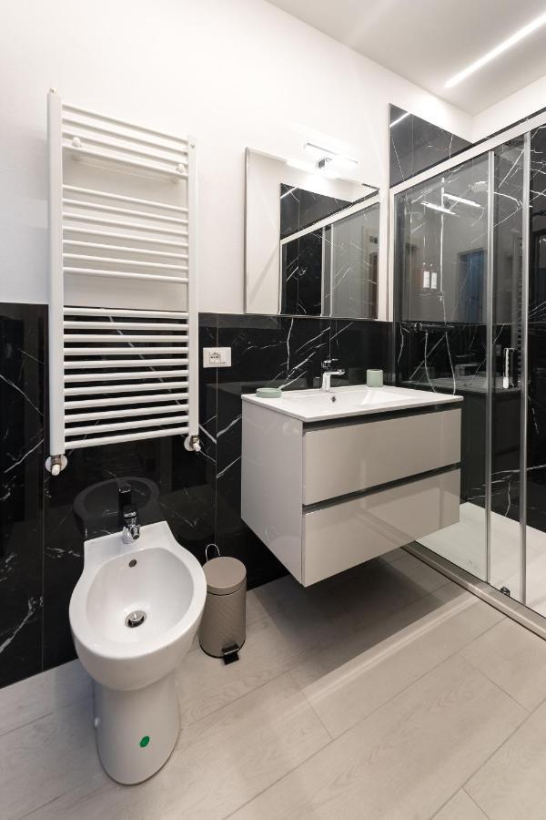 Ferienwohnung Obsidian -Centro- Wifi + Free Parking Ravenna Exterior foto